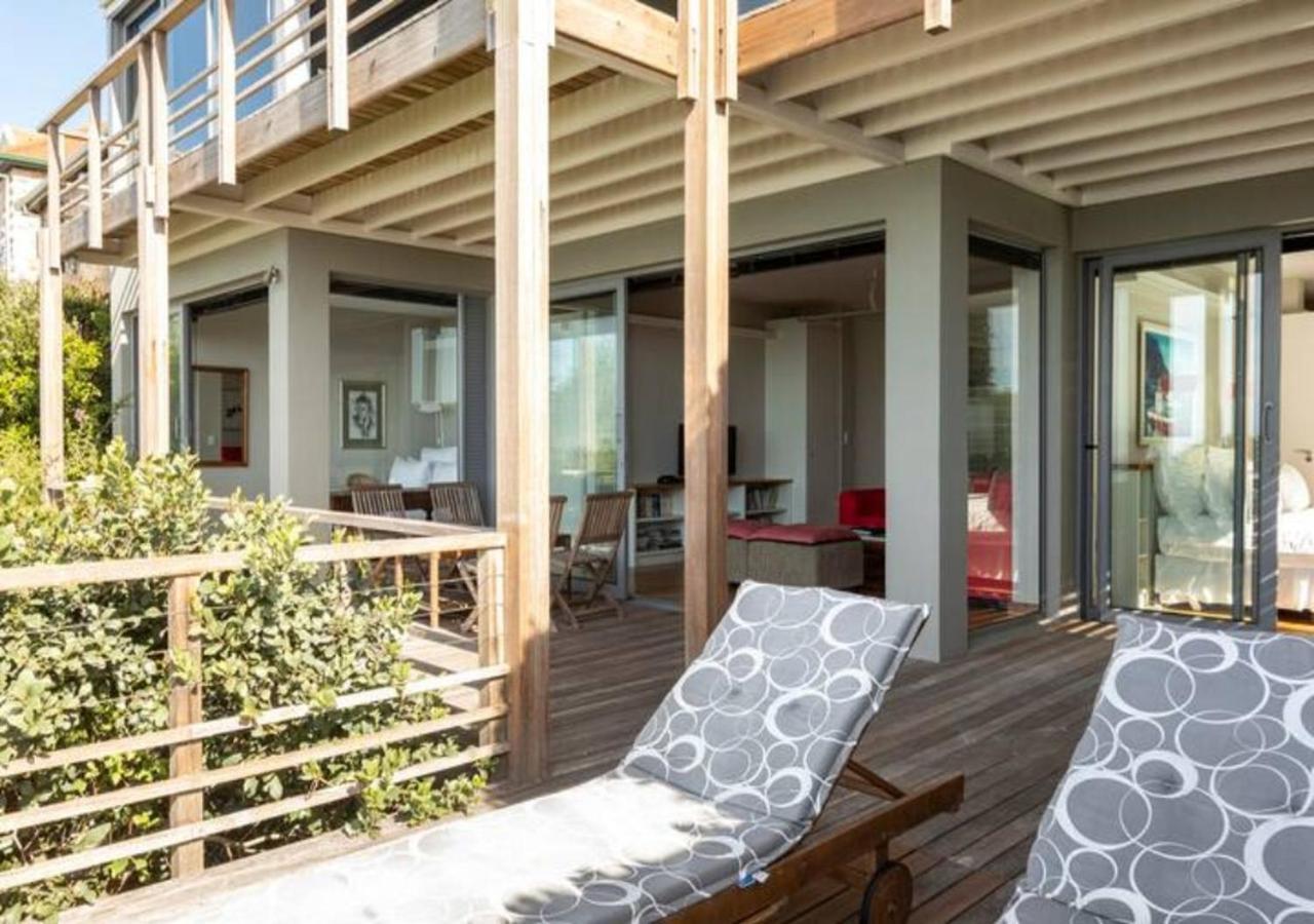 Seaview Apartment In Мюзенберг Екстериор снимка