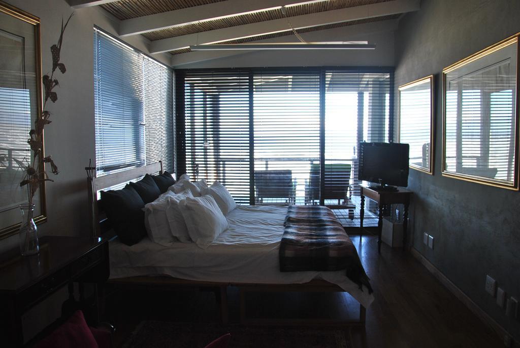 Seaview Apartment In Мюзенберг Екстериор снимка