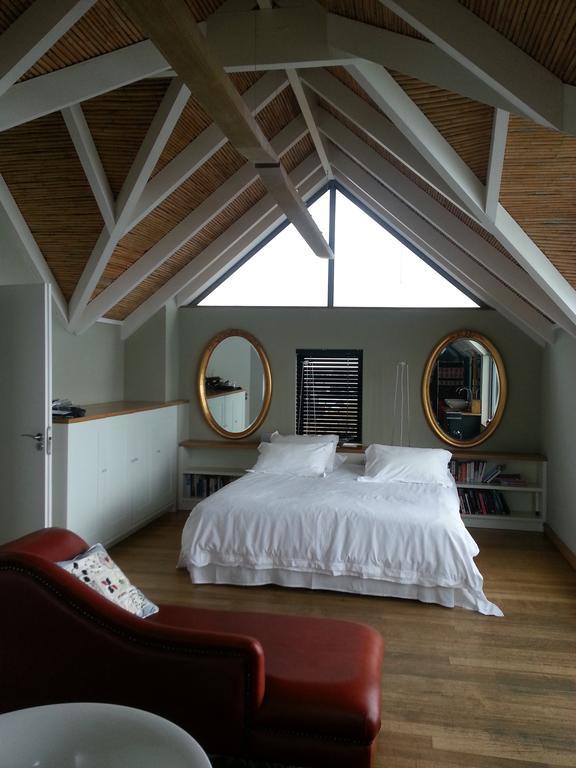 Seaview Apartment In Мюзенберг Екстериор снимка
